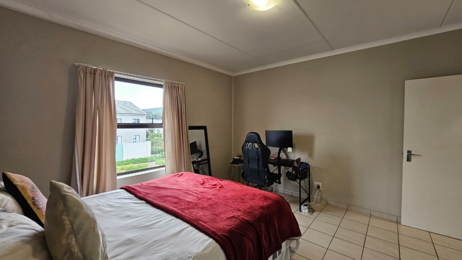 To Let 2 Bedroom Property for Rent in Burgundy Estate Western Cape